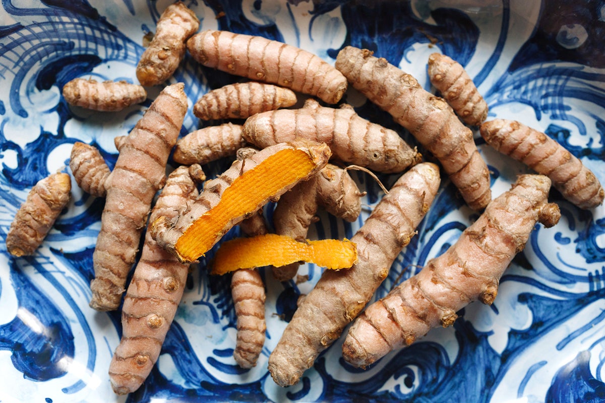 Can turmeric help with migraine? Types and benefits Optum Perks