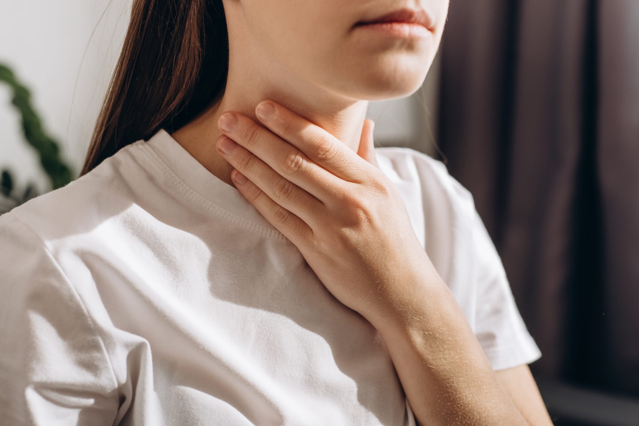 4-signs-that-your-thyroid-cancer-may-have-spread-optum-perks