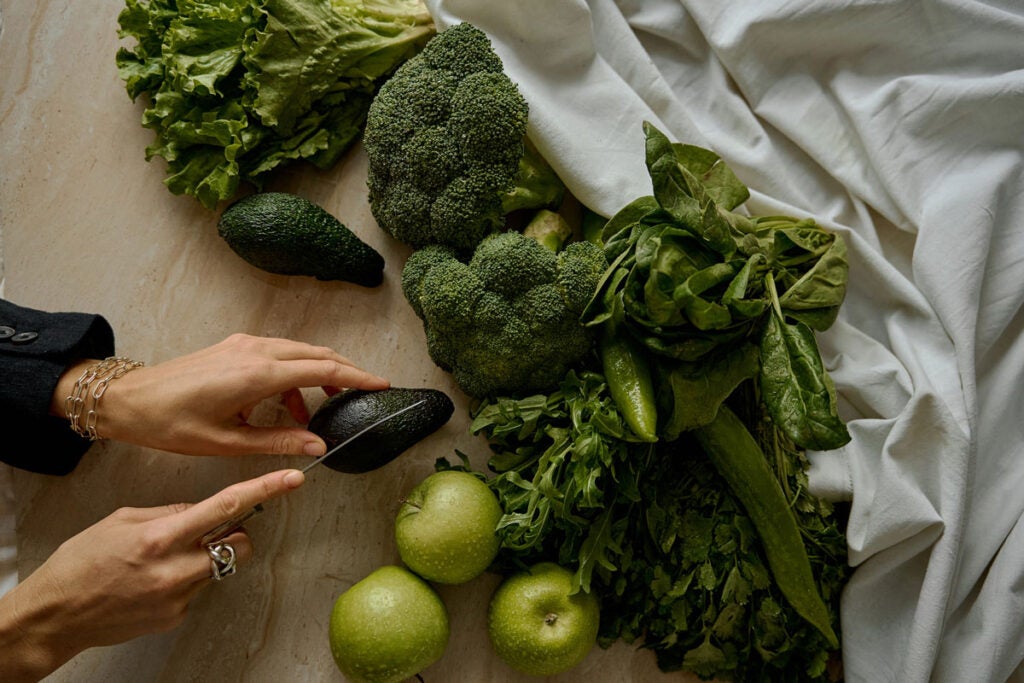 Vitamin B9 (Folate) And Its Link to Bipolar Disorder